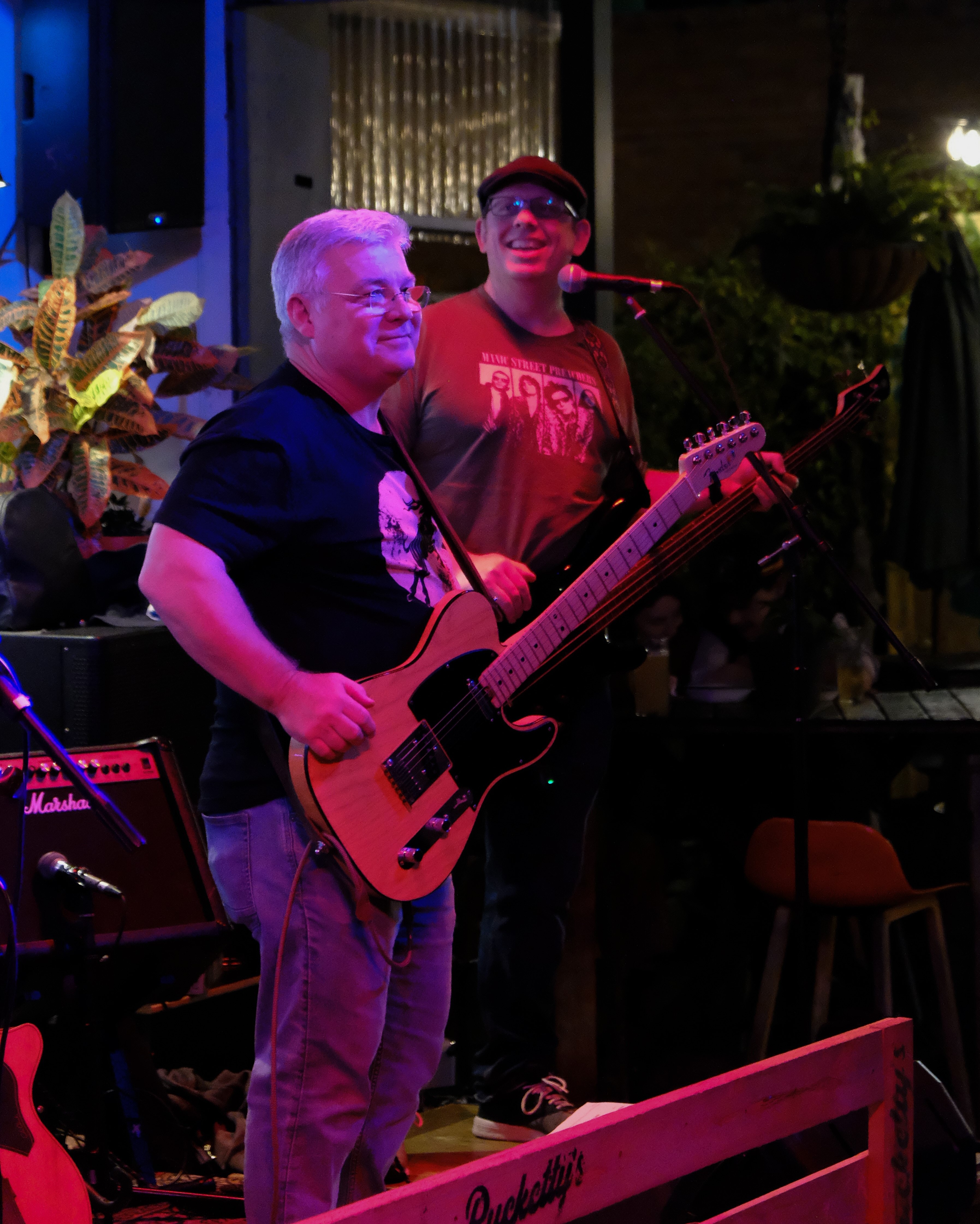 Britpop 90s coverband