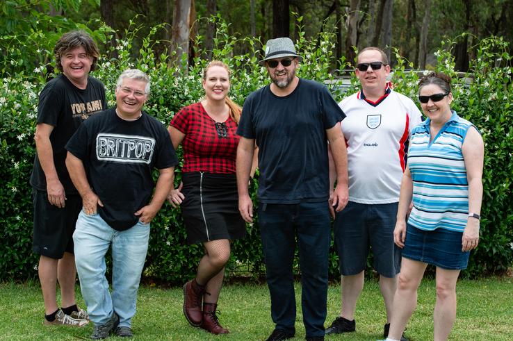 Britpop tribute band , Britpop coverband , 90s Britpop band , 90s British music band , Oasis coverband, Oasis tribute band , Blur coverband , Blur tribute band , Elastica Tribute band , Elastica coverband , Republica tribute band , Republica coverband , The Charlatans coverband, The Charlatans tribute band, Stereophonics Tribute Band , Stereophonics coverband, Supergrass coverband , Supergrass tribute band , Manic Street Preachers tribute band , Manic Street Preachers coverband ,